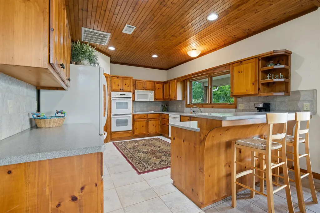 10959 Clyde Acord Road Franklin TX 77856