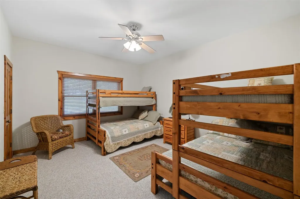 10959 Clyde Acord Road Franklin TX 77856