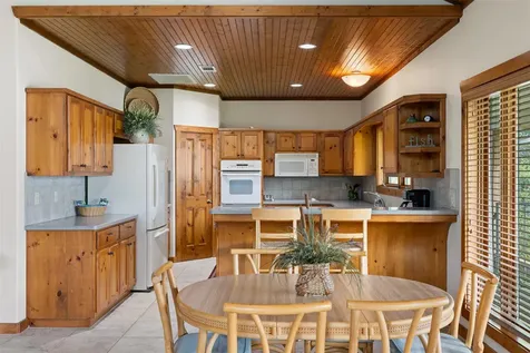 10959 Clyde Acord Road Franklin TX 77856