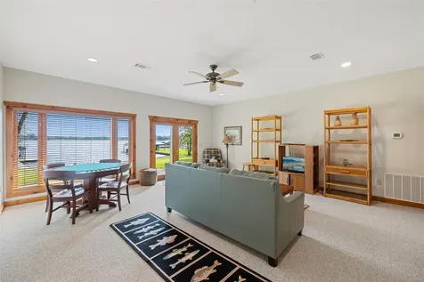 10959 Clyde Acord Road Franklin TX 77856