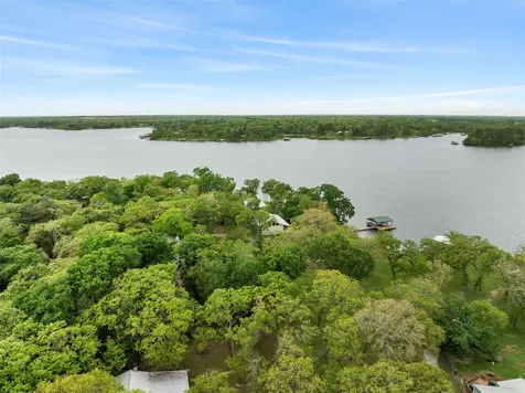 10959 Clyde Acord Road Franklin TX 77856