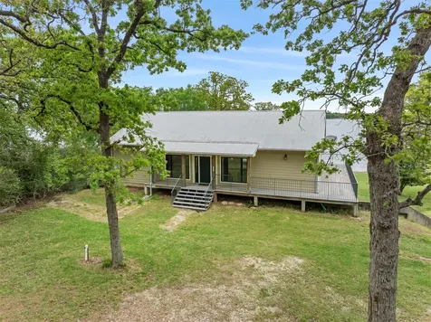 10959 Clyde Acord Road Franklin TX 77856