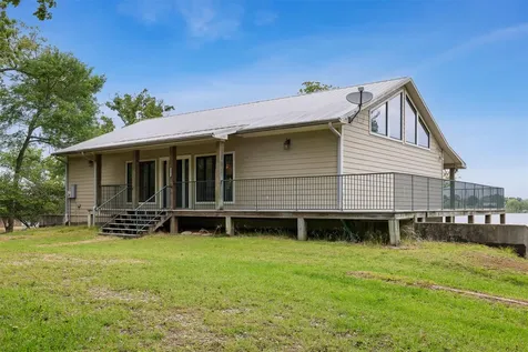 10959 Clyde Acord Road Franklin TX 77856