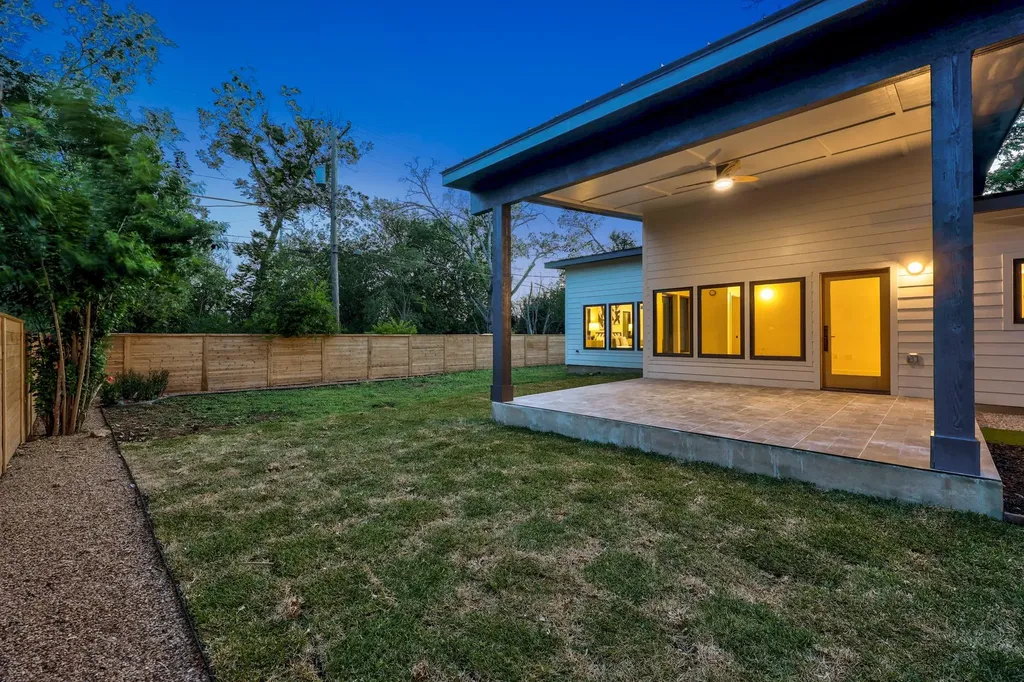 3007 Village Drive Austin TX 78731
