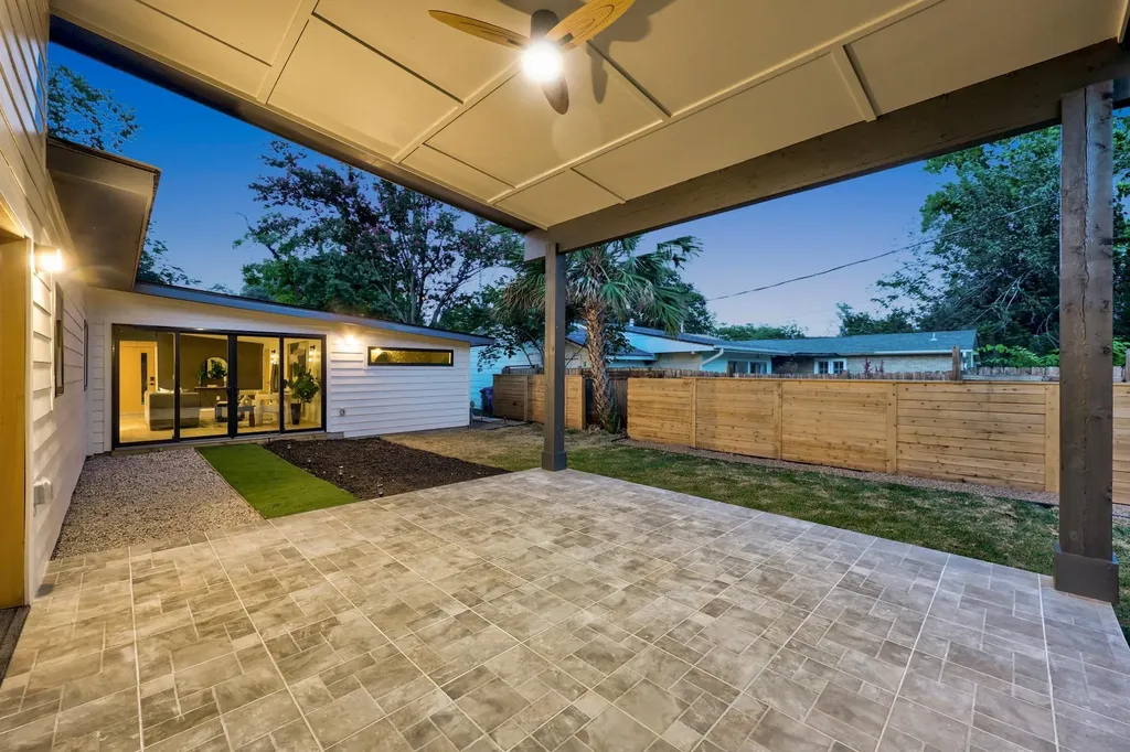 3007 Village Drive Austin TX 78731