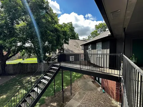1902 S 8th Street Waco TX 76706