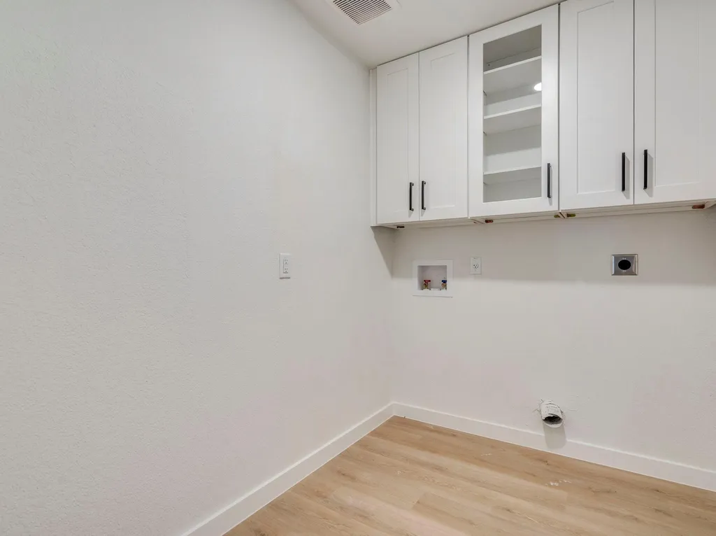 13505 Broadmeade Avenue Austin TX 78729