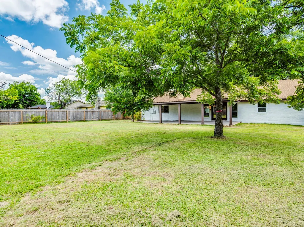 13505 Broadmeade Avenue Austin TX 78729