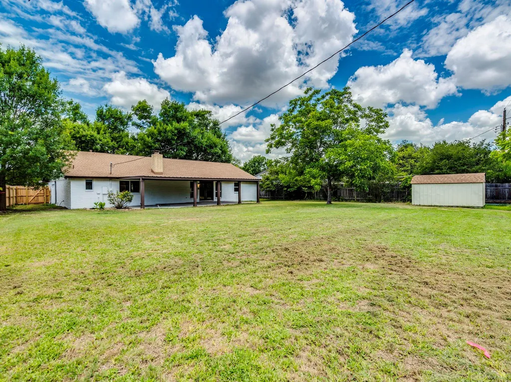 13505 Broadmeade Avenue Austin TX 78729