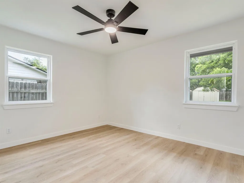 13505 Broadmeade Avenue Austin TX 78729