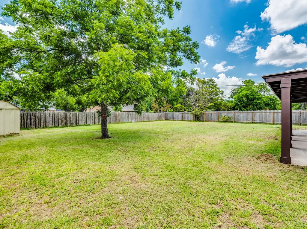13505 Broadmeade Avenue Austin TX 78729