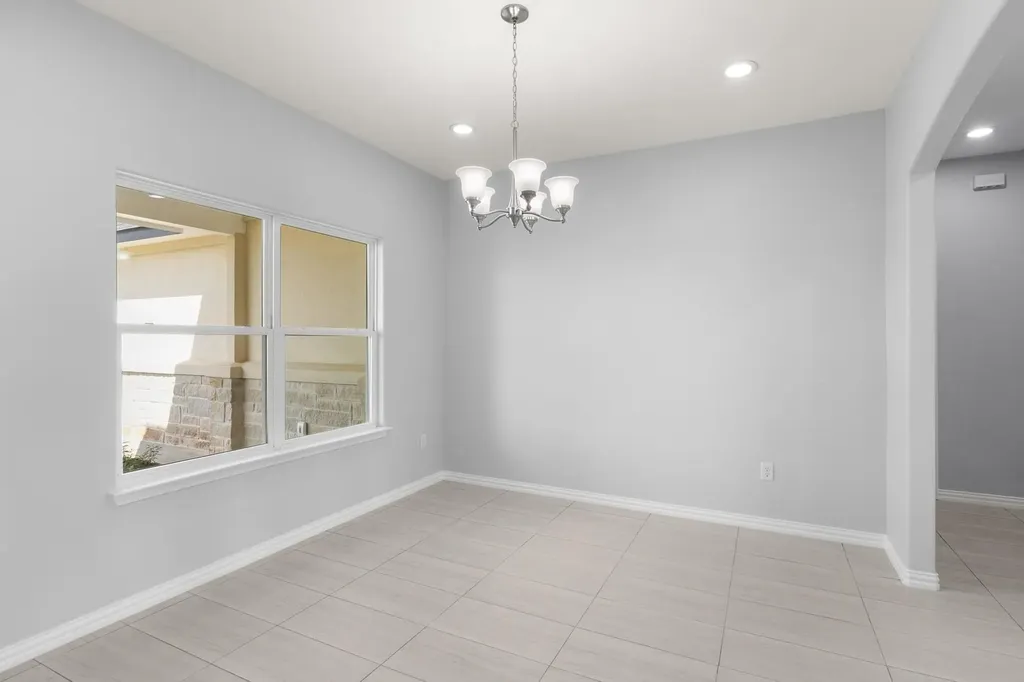 1136 Country Road 484 Road Elgin TX 78621