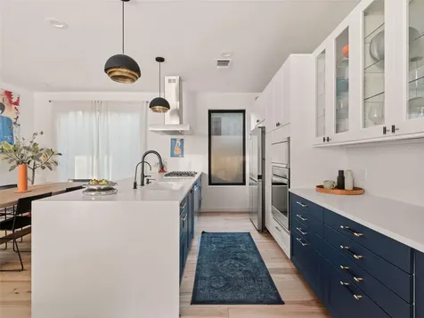 1200 Greenwood Avenue Austin TX 78721