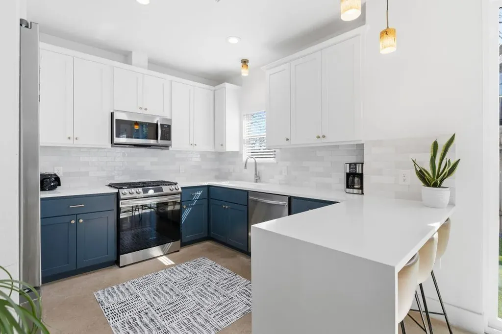 3112 Powell Circle Austin TX 78704