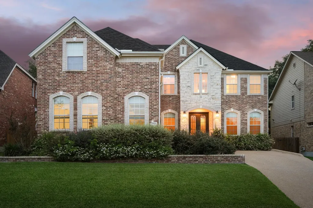 9904 Bundoran Drive Austin TX 78717