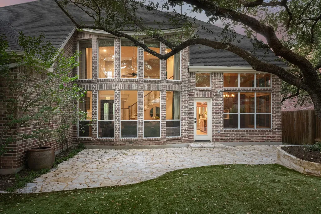 9904 Bundoran Drive Austin TX 78717