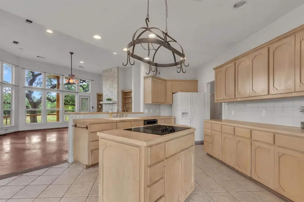 1120 Meadow Ridge Drive Dripping Springs TX 78620