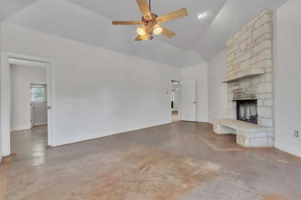 1120 Meadow Ridge Drive Dripping Springs TX 78620