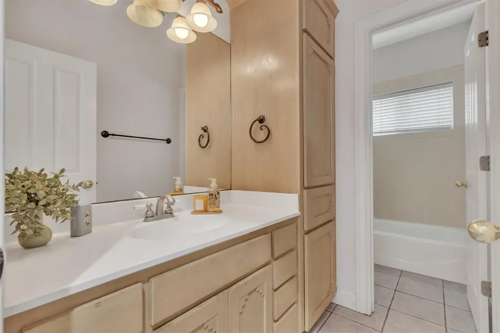 1120 Meadow Ridge Drive Dripping Springs TX 78620