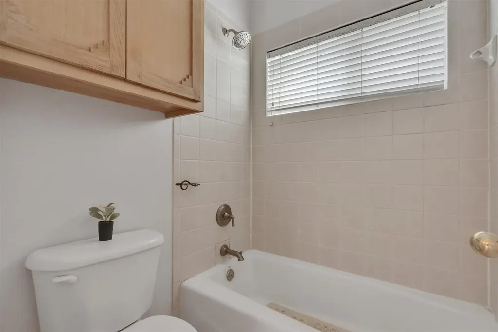 1120 Meadow Ridge Drive Dripping Springs TX 78620