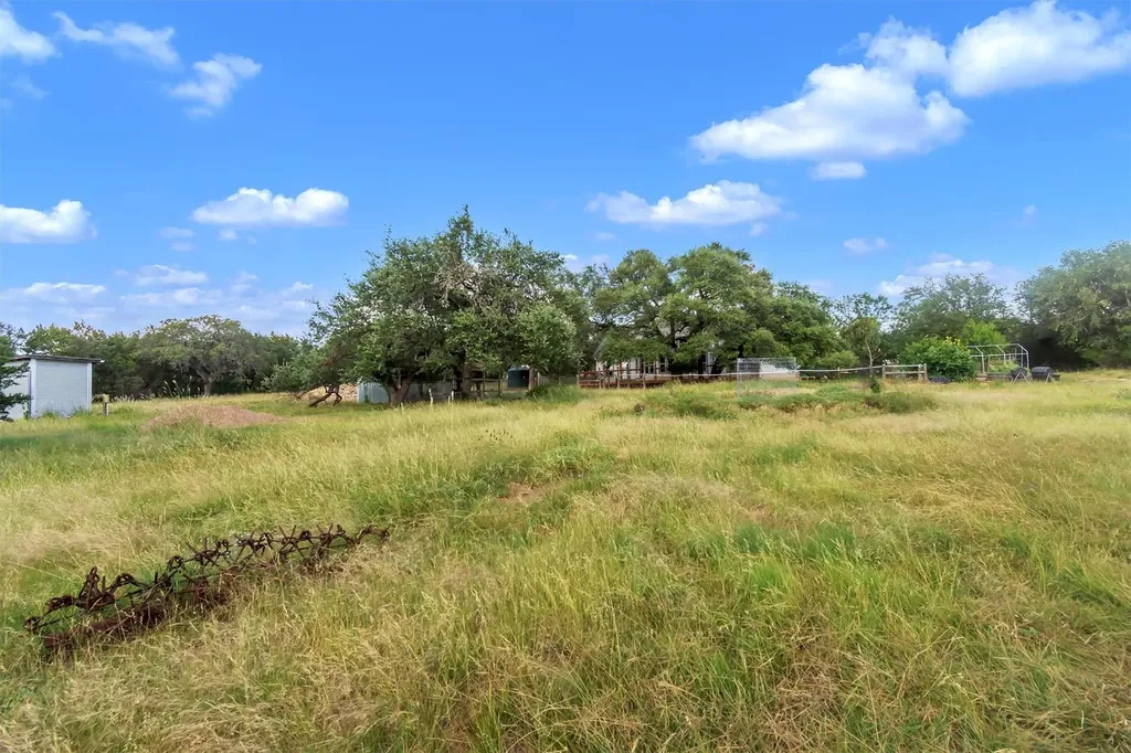 1120 Meadow Ridge Drive Dripping Springs TX 78620