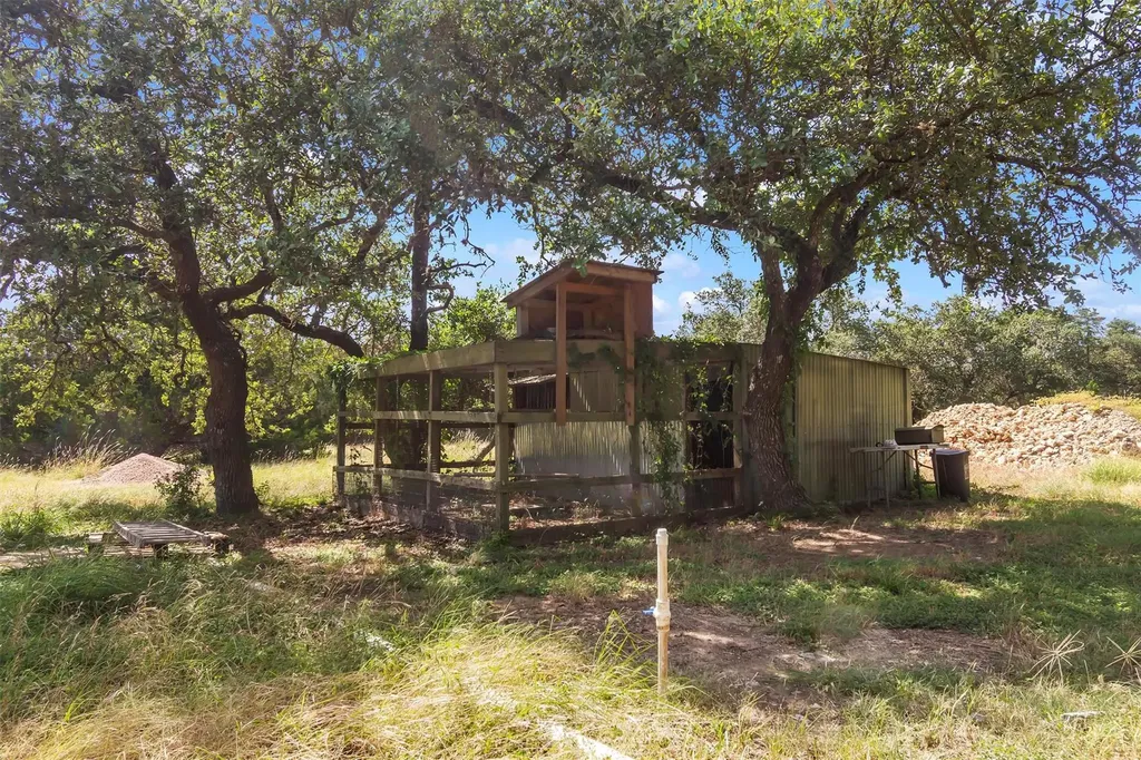 1120 Meadow Ridge Drive Dripping Springs TX 78620