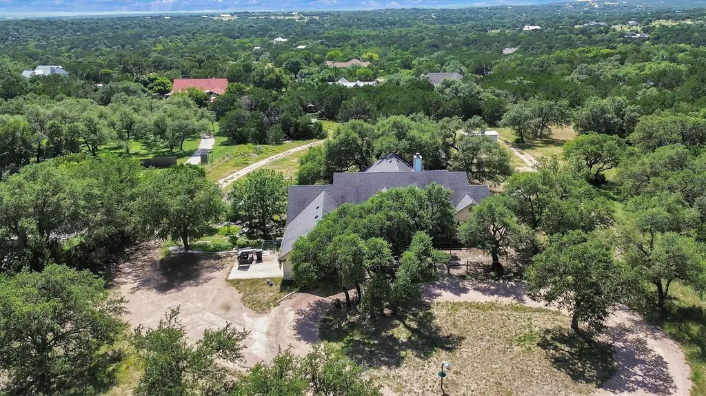 1120 Meadow Ridge Drive Dripping Springs TX 78620
