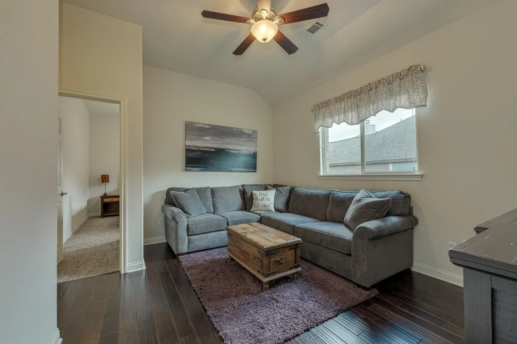 2848 Saint Paul Rivera Round Rock TX 78665
