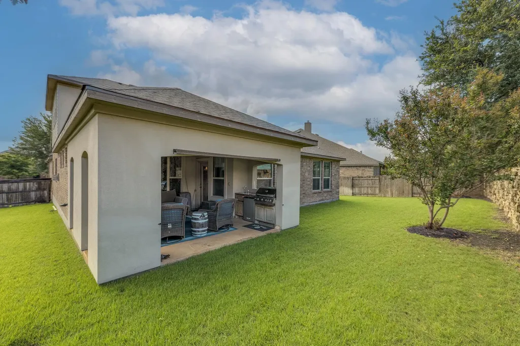 2848 Saint Paul Rivera Round Rock TX 78665