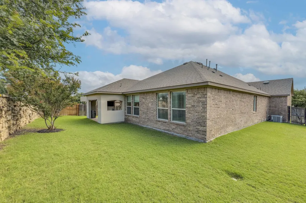 2848 Saint Paul Rivera Round Rock TX 78665