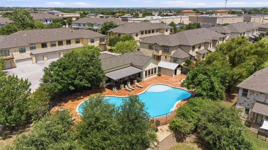 2105 Town Centre Drive Round Rock TX 78664