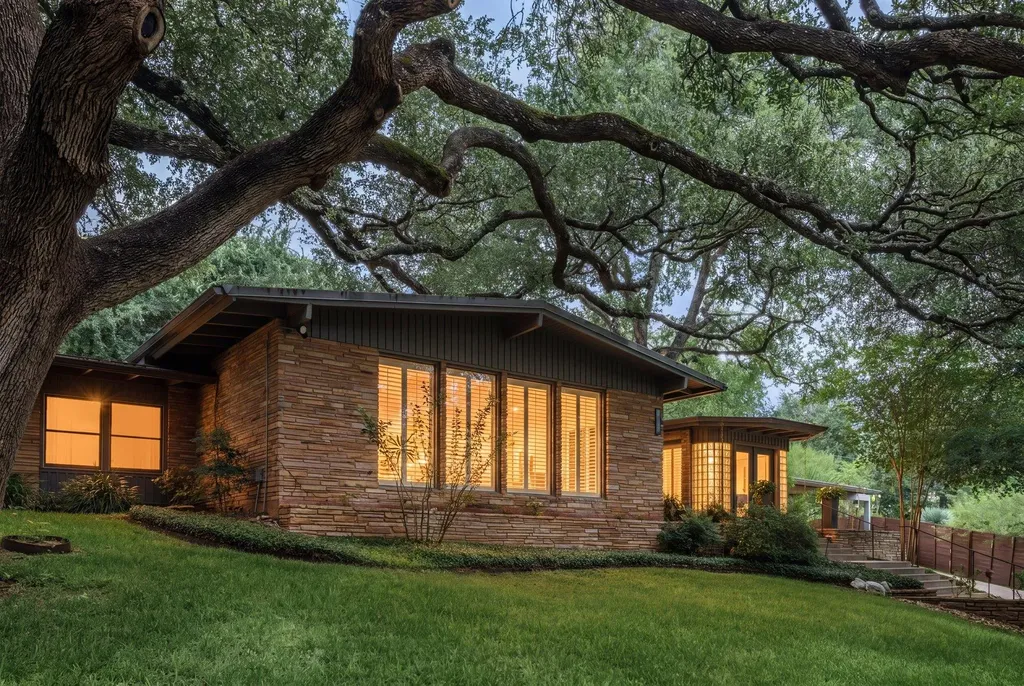 3304 Cherry Tree Circle Austin TX 78731