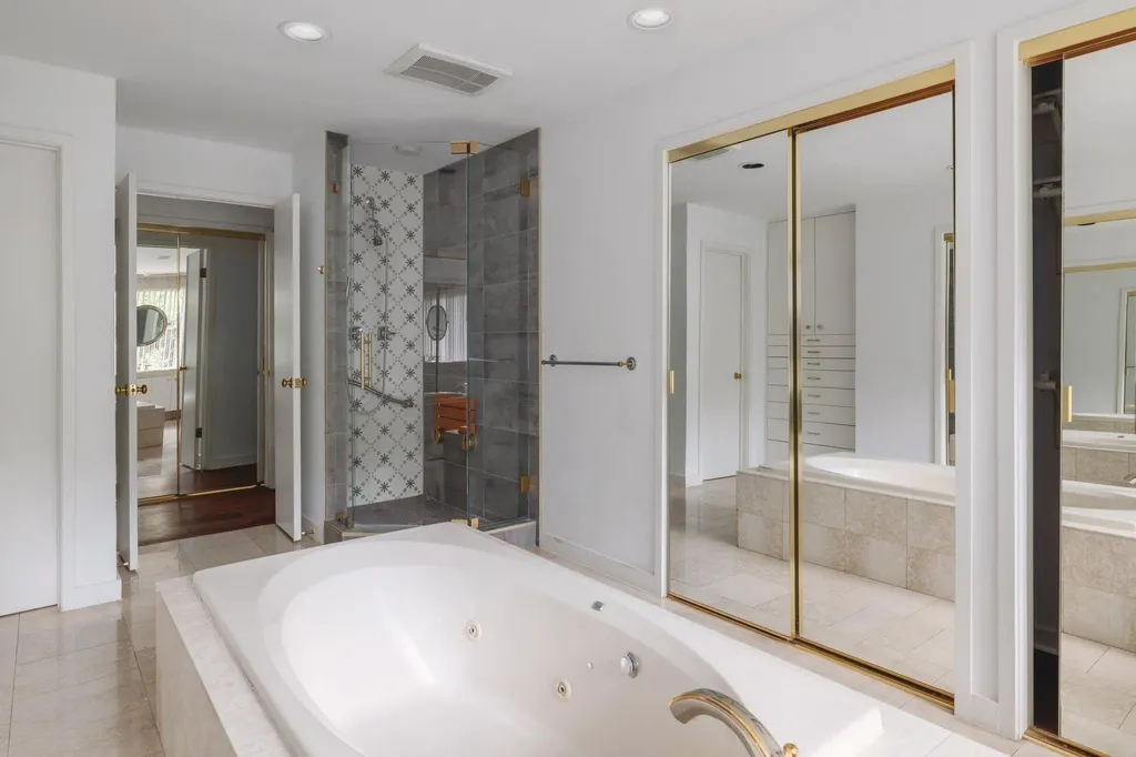3304 Cherry Tree Circle Austin TX 78731