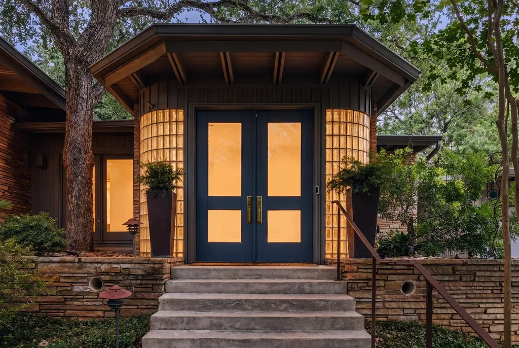 3304 Cherry Tree Circle Austin TX 78731