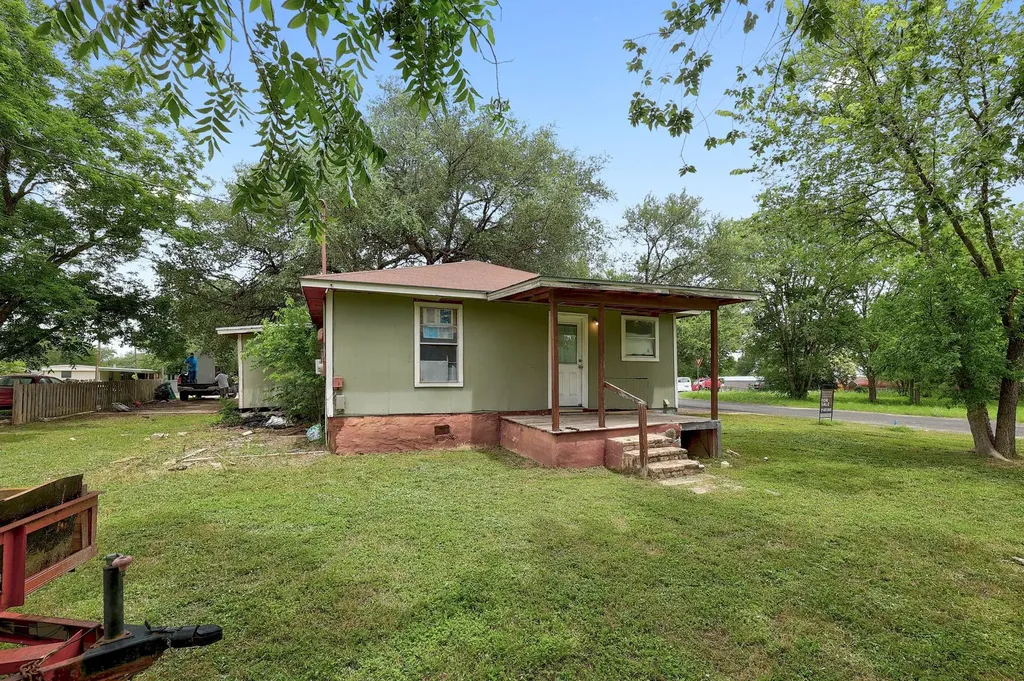 3007 Michoacan Drive Del Valle TX 78617