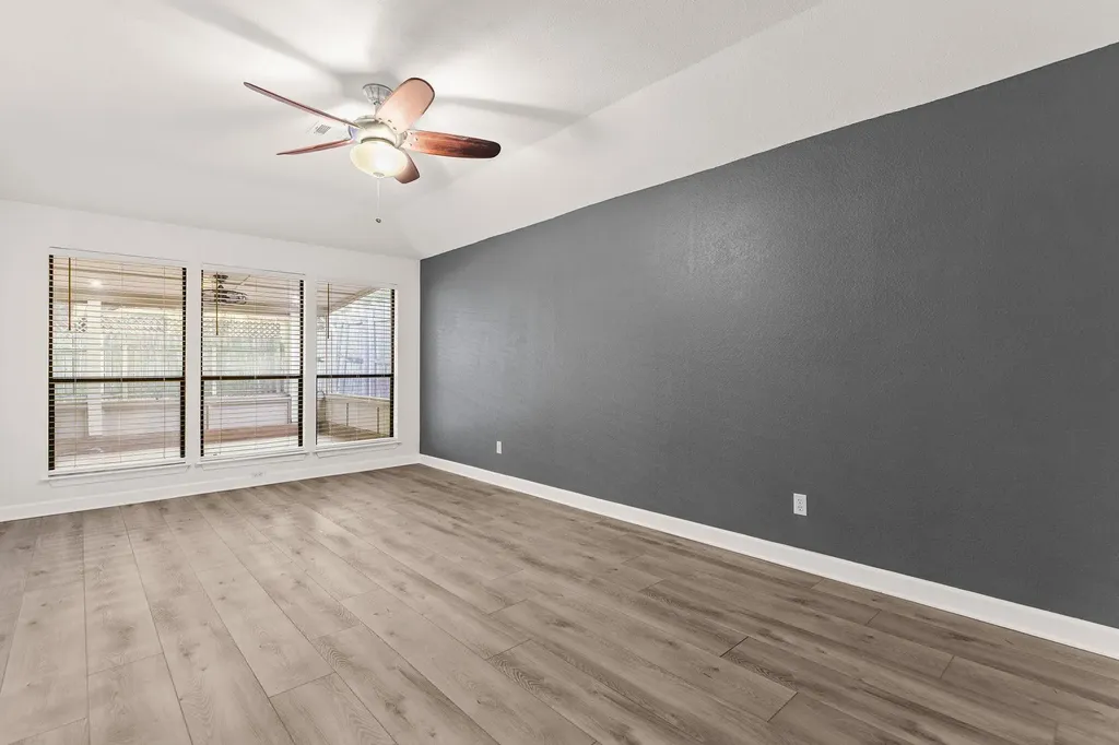 2409 Water Well Lane Austin TX 78728