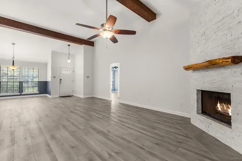 2409 Water Well Lane Austin TX 78728