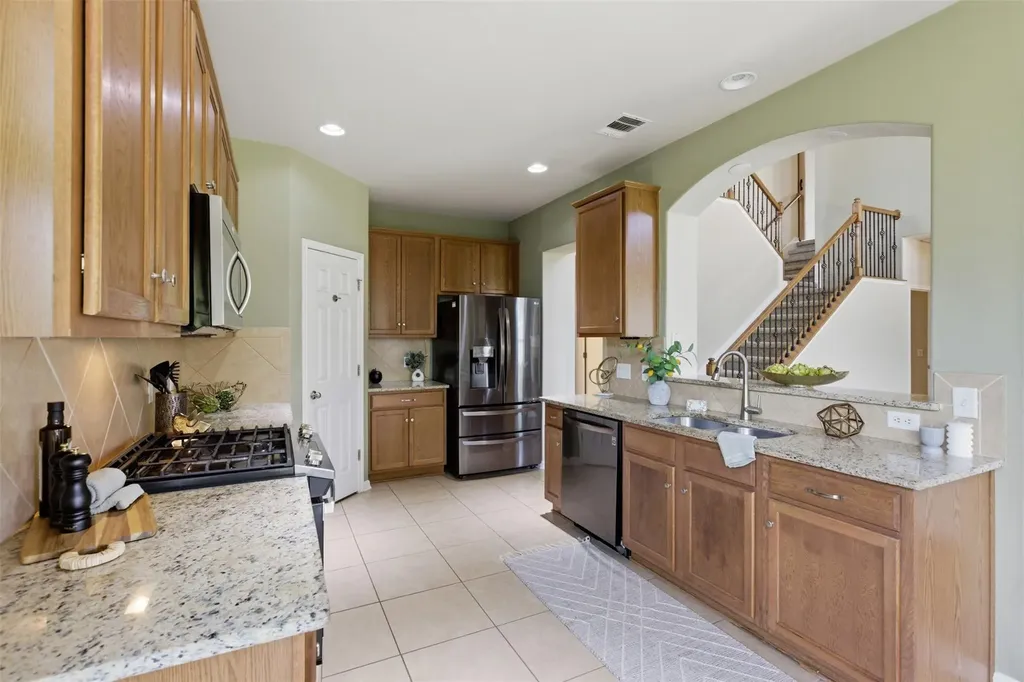 1342 Clary Sage Loop Round Rock TX 78665