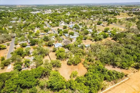 506 Shaw Avenue Fredericksburg TX 78624