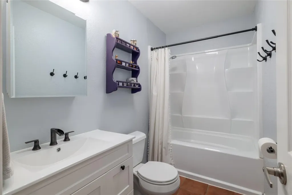 5625 Pinon Vista Drive Austin TX 78724