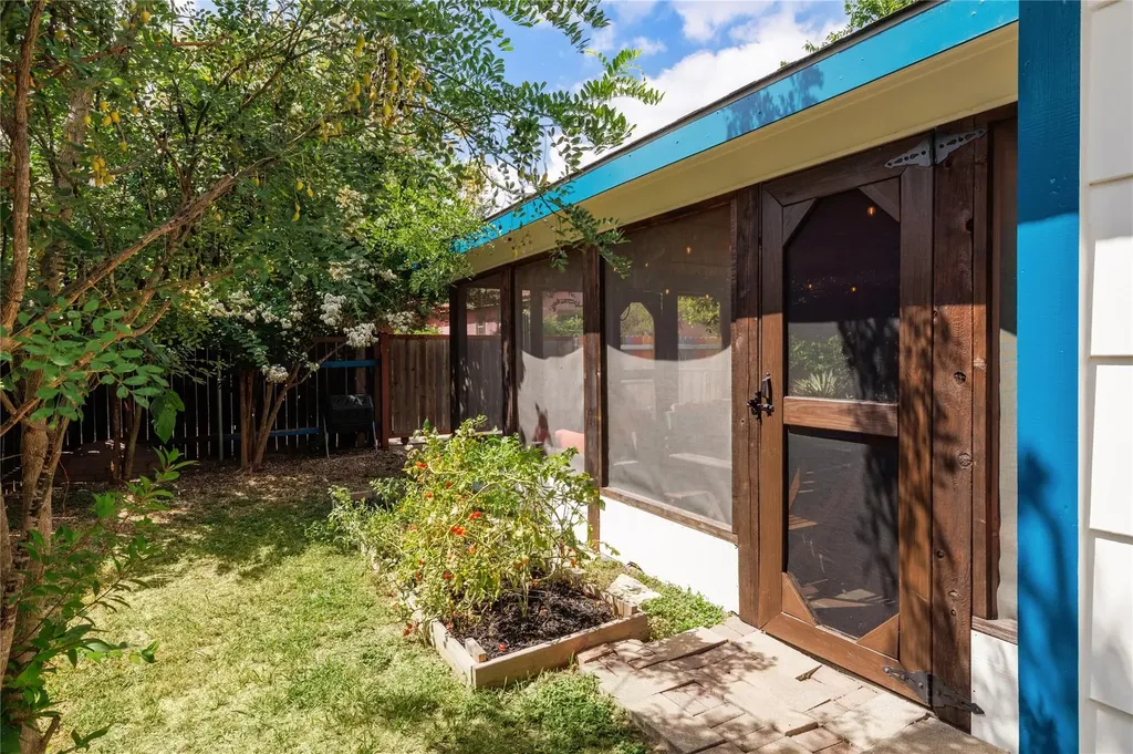 5625 Pinon Vista Drive Austin TX 78724
