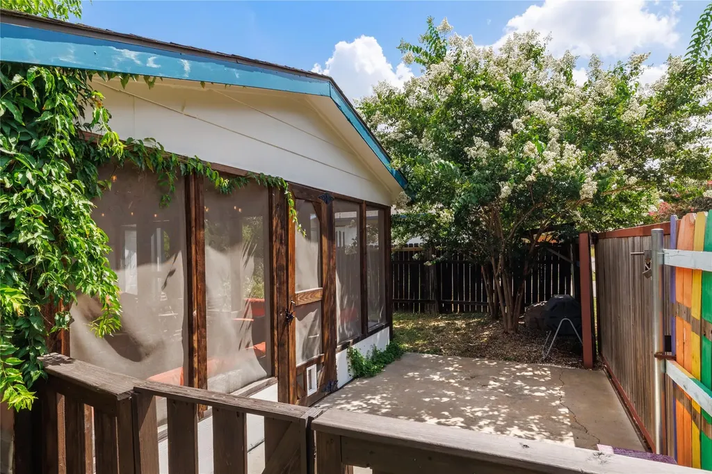 5625 Pinon Vista Drive Austin TX 78724