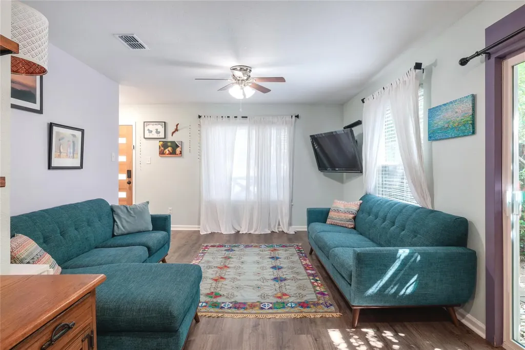 5625 Pinon Vista Drive Austin TX 78724