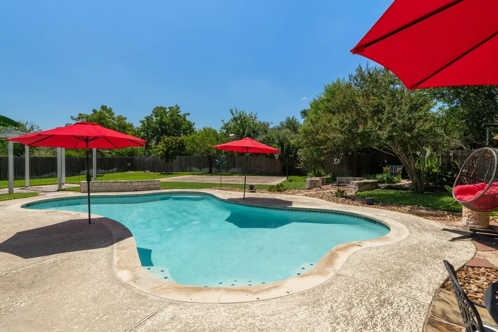 1817 Mason Creek Boulevard Leander TX 78641
