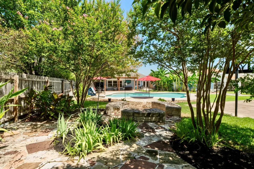 1817 Mason Creek Boulevard Leander TX 78641