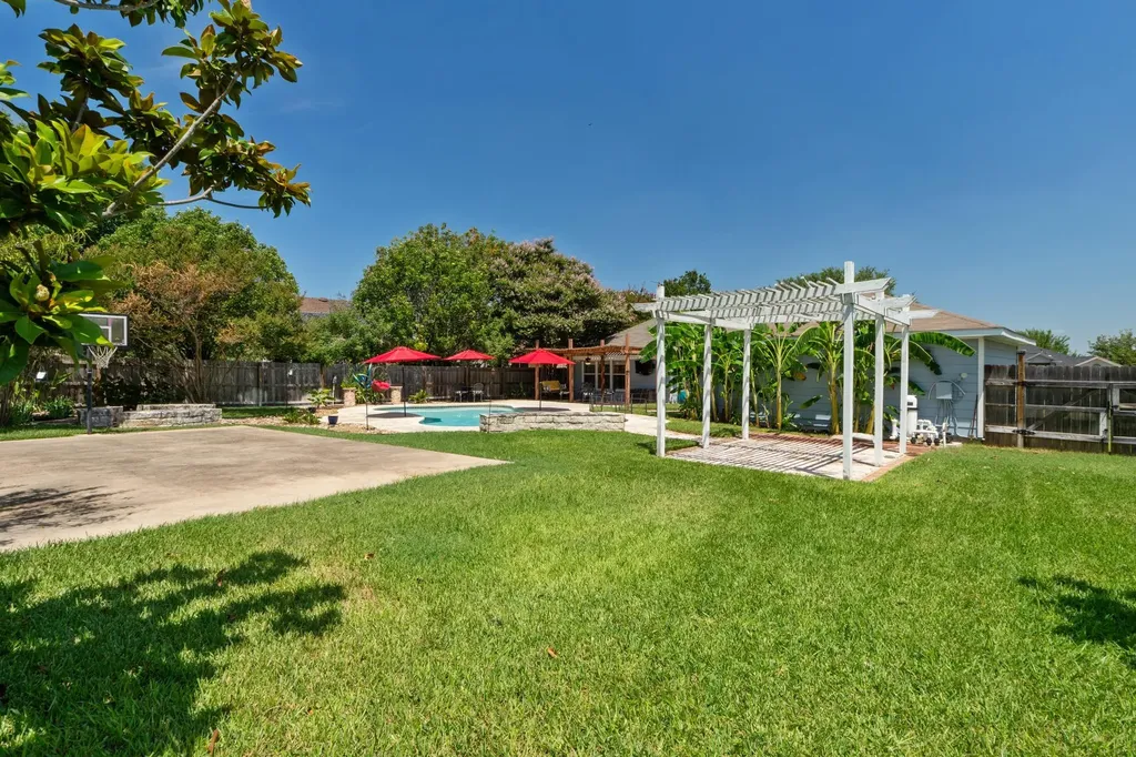 1817 Mason Creek Boulevard Leander TX 78641