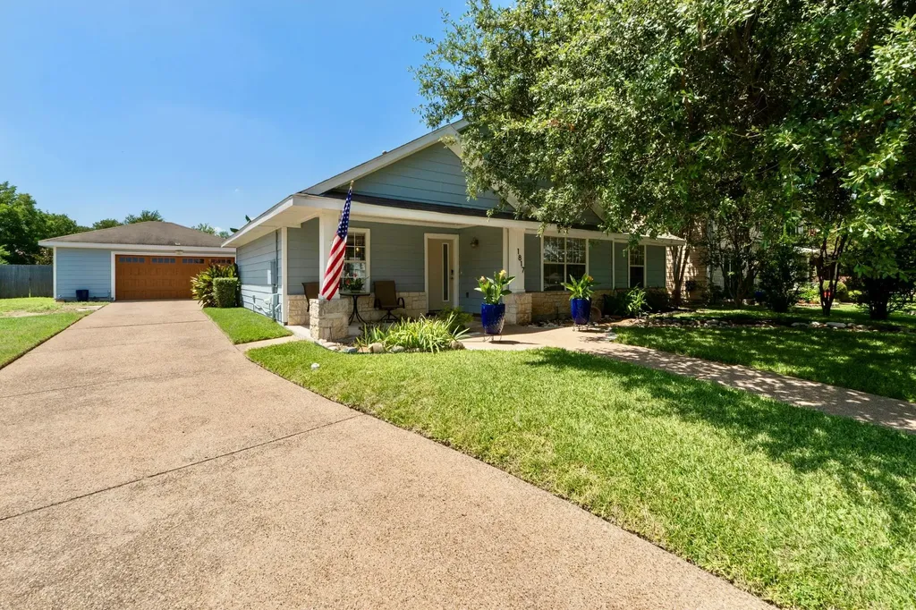 1817 Mason Creek Boulevard Leander TX 78641
