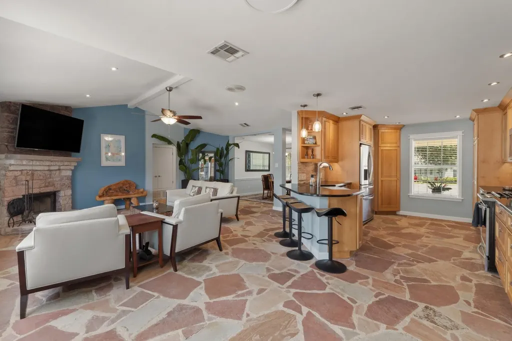 1817 Mason Creek Boulevard Leander TX 78641