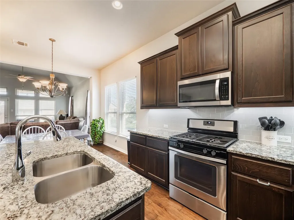 22108 Cross Timbers Bend Lago Vista TX 78645