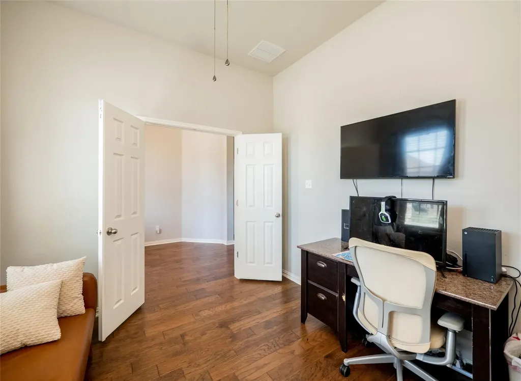 22108 Cross Timbers Bend Lago Vista TX 78645